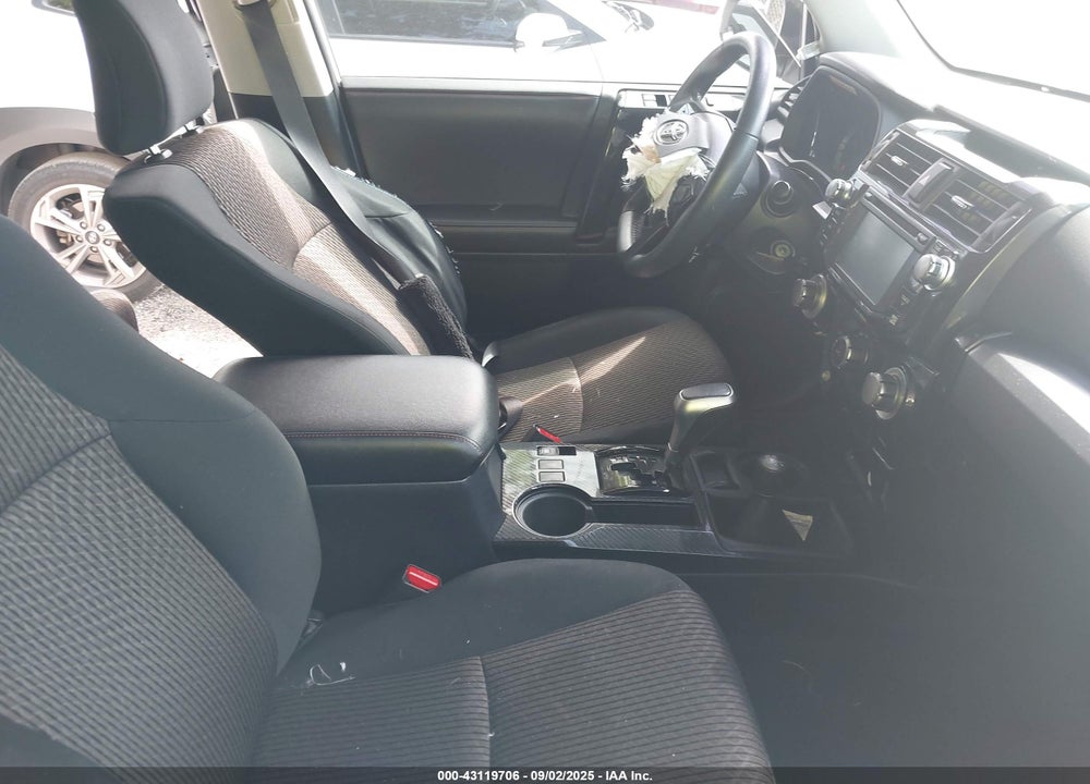 2017 TOYOTA 4RUNNER VIN: JTEBU5JRXH5417921