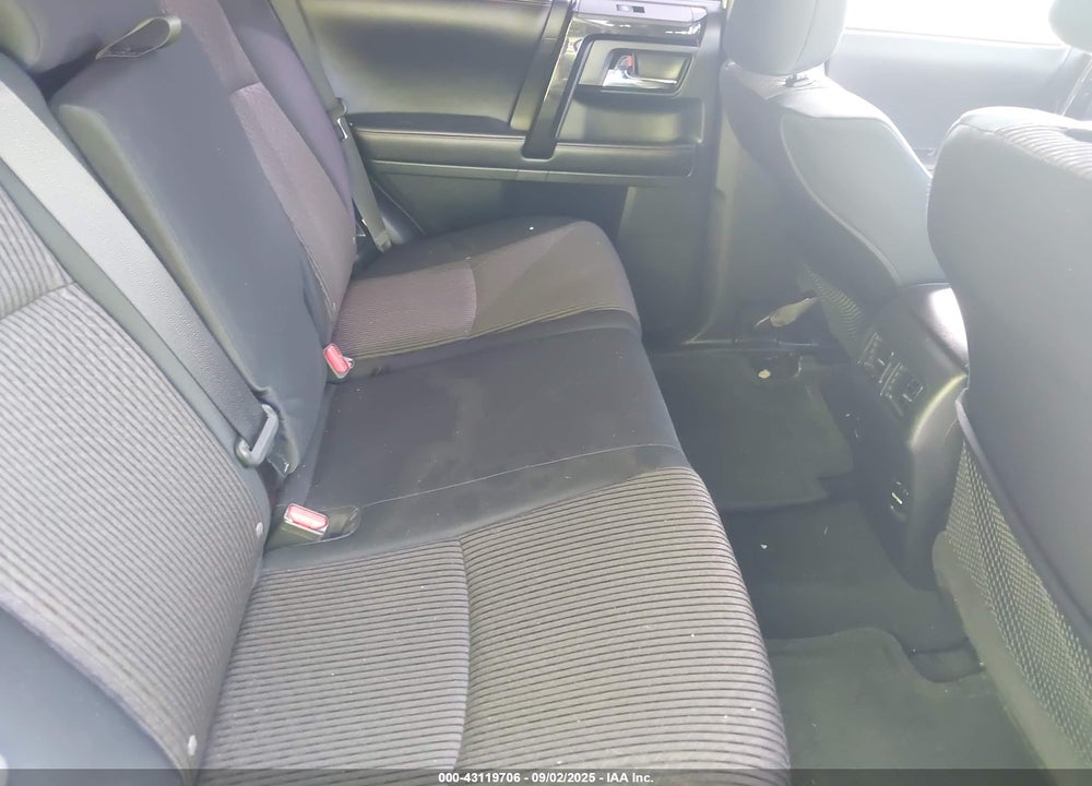 2017 TOYOTA 4RUNNER VIN: JTEBU5JRXH5417921