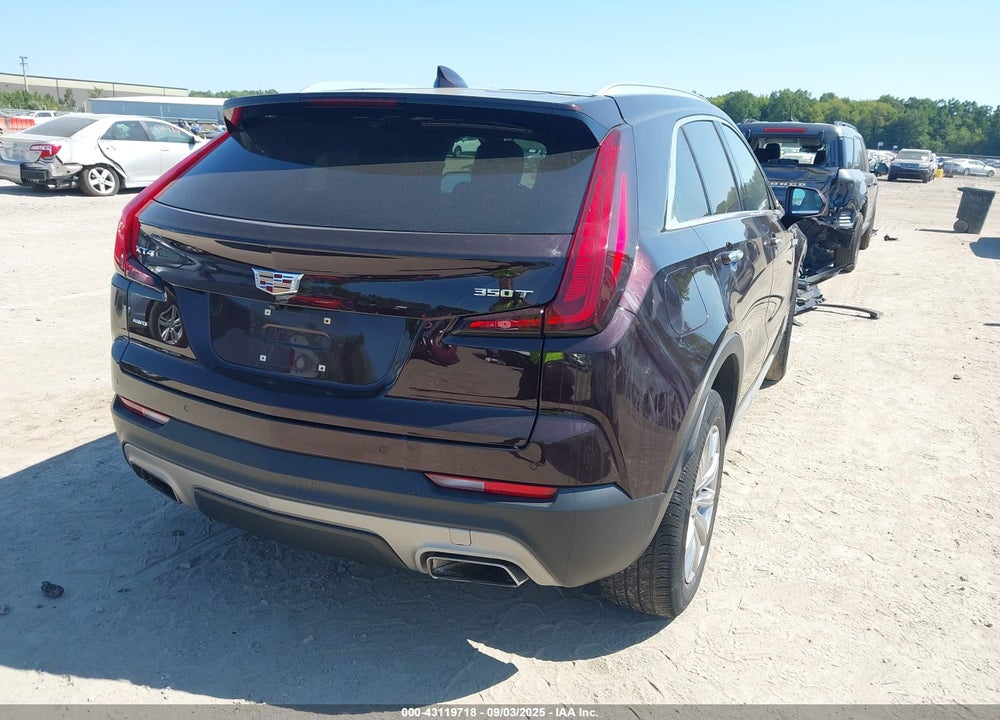 2020 CADILLAC XT4 VIN: 1GYFZDR41LF111066