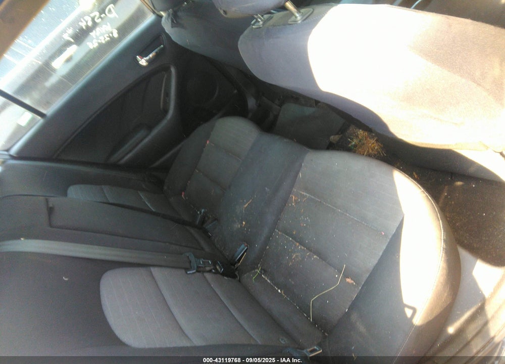 2016 KIA FORTE VIN: KNAFK5A84G5647260