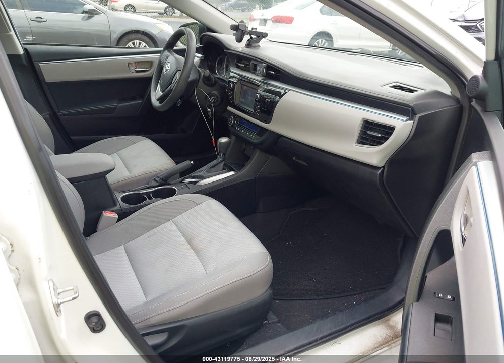 2015 TOYOTA COROLLA VIN: 2T1BURHE3FC476677