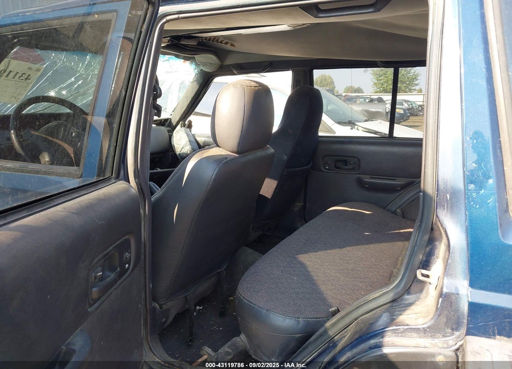 2000 JEEP CHEROKEE SPORT VIN: 1J4FF48S6YL251308