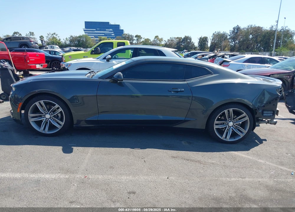 2017 CHEVROLET CAMARO 2LT VIN: 1G1FD1RS5H0175115