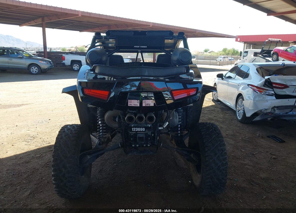 2020 TRACKER 500 VIN: 4UF50MPV8LT301187