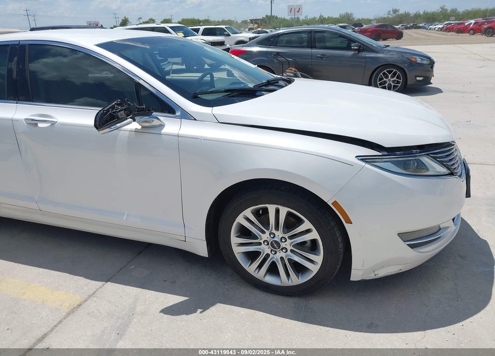 2014 LINCOLN MKZ VIN: 3LN6L2G91ER800830