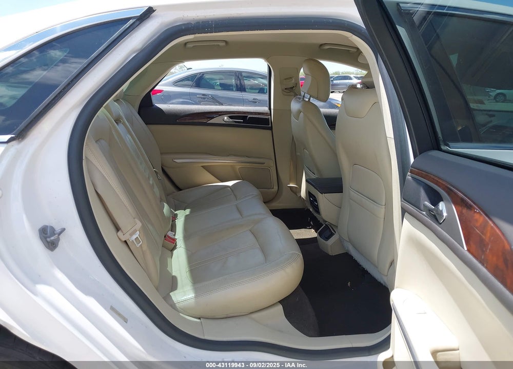 2014 LINCOLN MKZ VIN: 3LN6L2G91ER800830