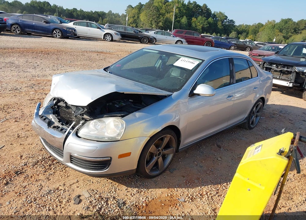 2008 VOLKSWAGEN JETTA SE/SEL VIN: 3VWRM71K18M106287