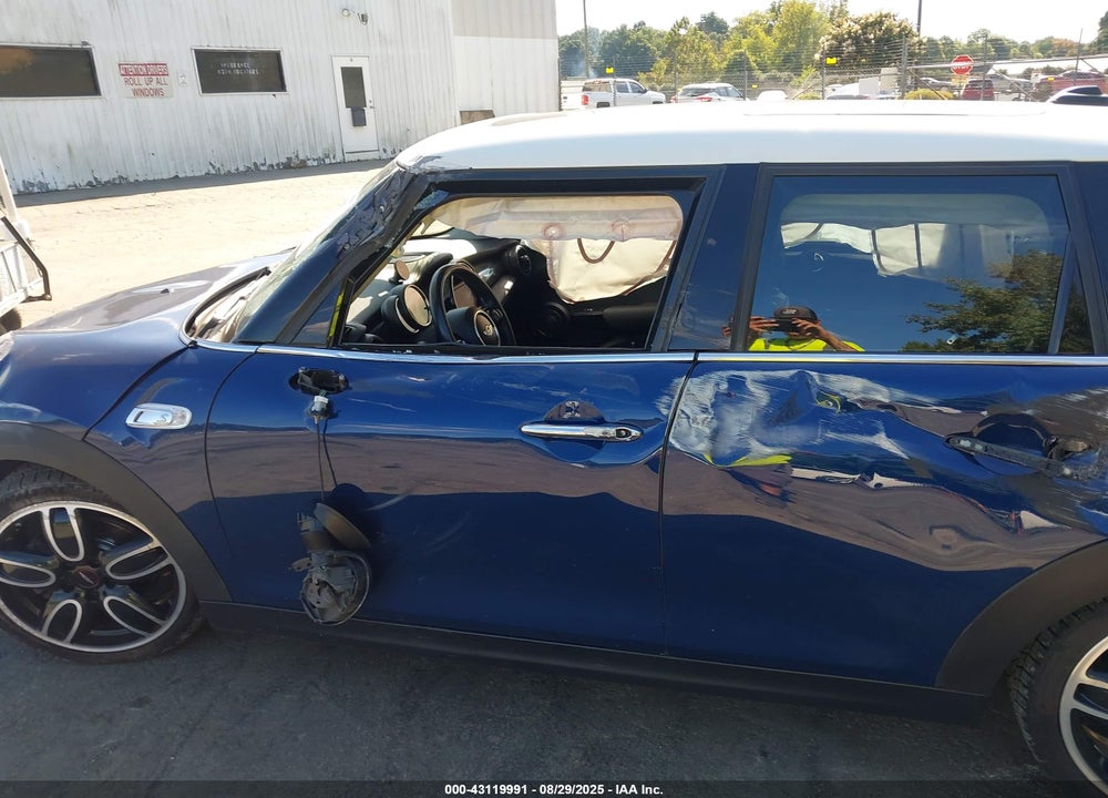 2016 MINI HARDTOP COOPER S VIN: WMWXU3C56G2B63438