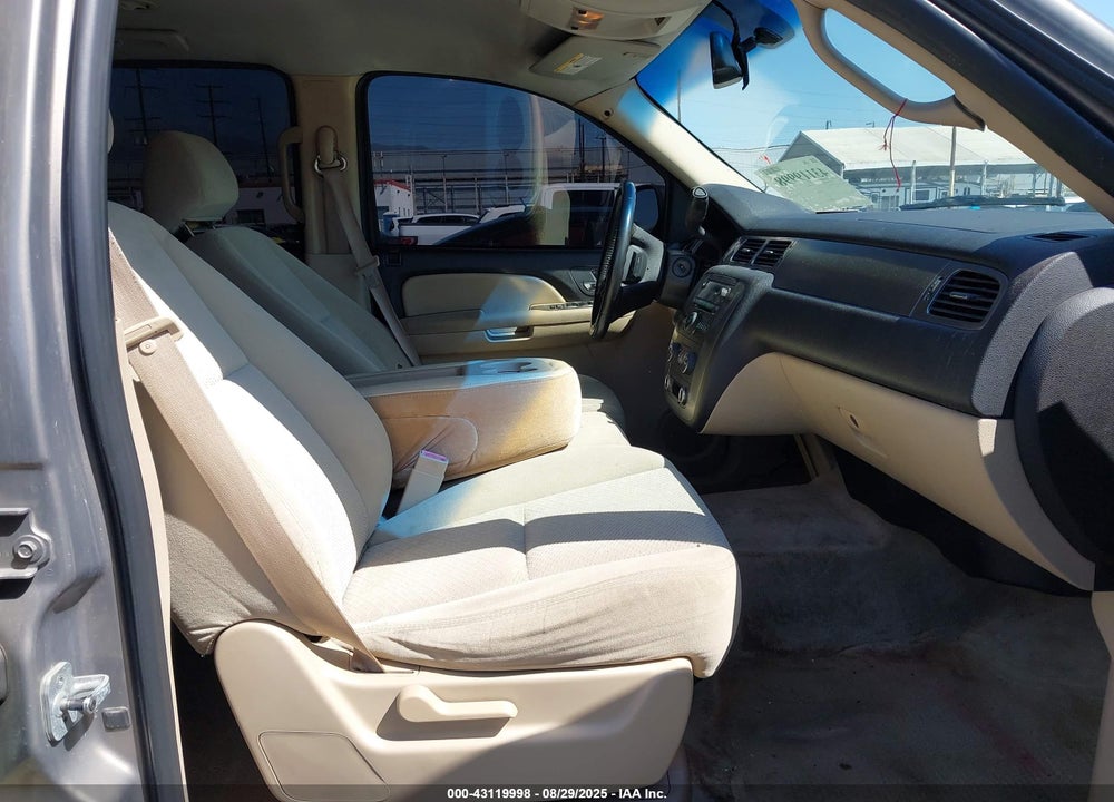 2007 CHEVROLET TAHOE LS VIN: 1GNFC130X7J144251