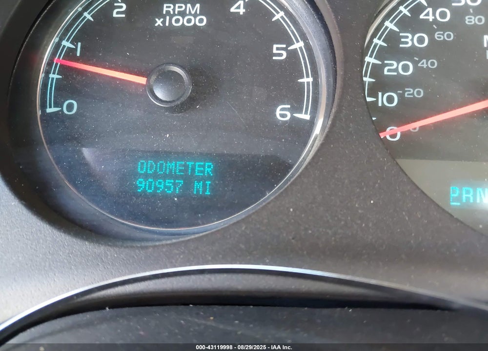 2007 CHEVROLET TAHOE LS VIN: 1GNFC130X7J144251