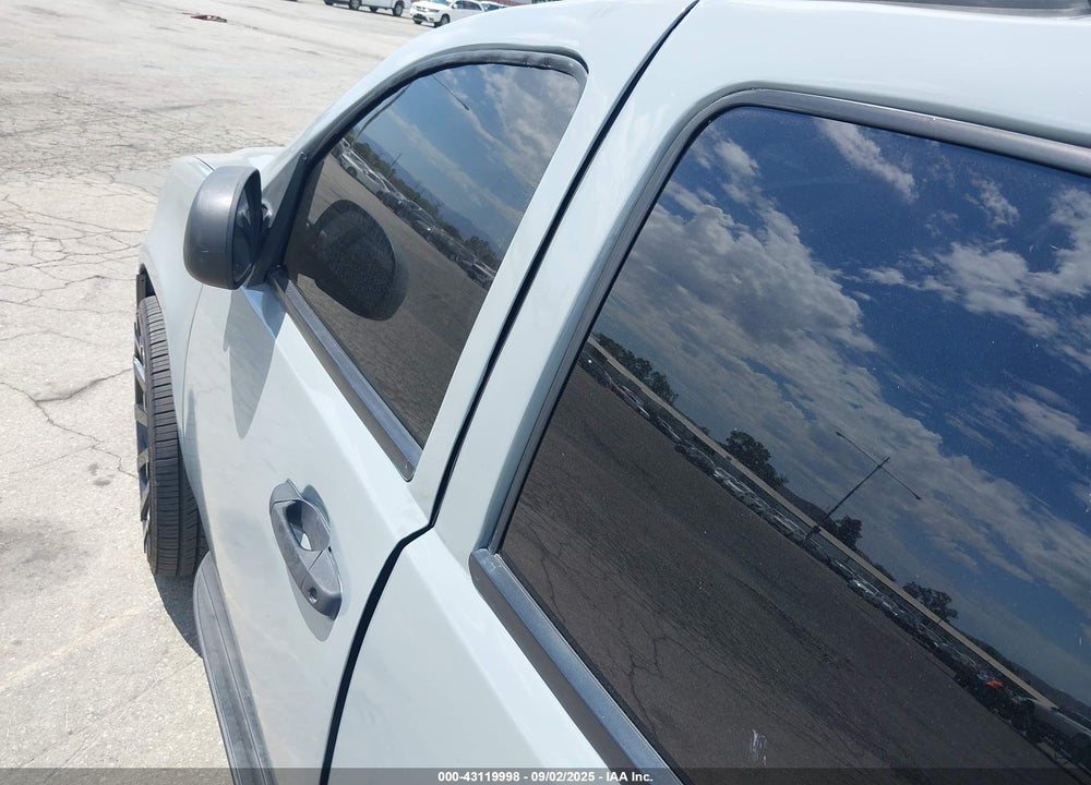 2007 CHEVROLET TAHOE LS VIN: 1GNFC130X7J144251