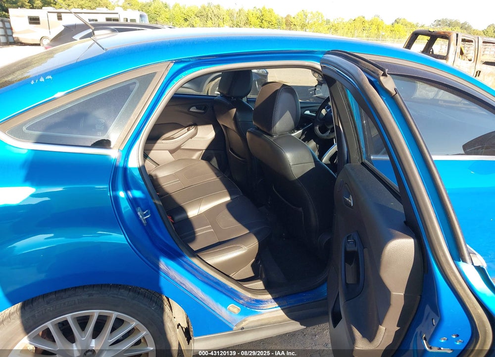 2013 FORD FOCUS TITANIUM VIN: 1FADP3J29DL129332