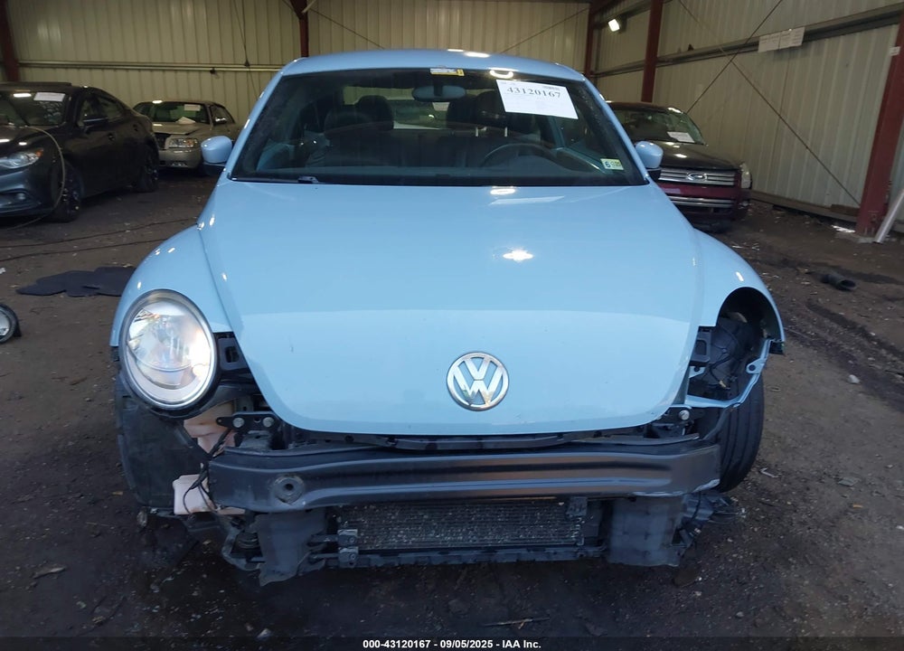 2012 VOLKSWAGEN BEETLE VIN: 3VWJP7AT3CM628859