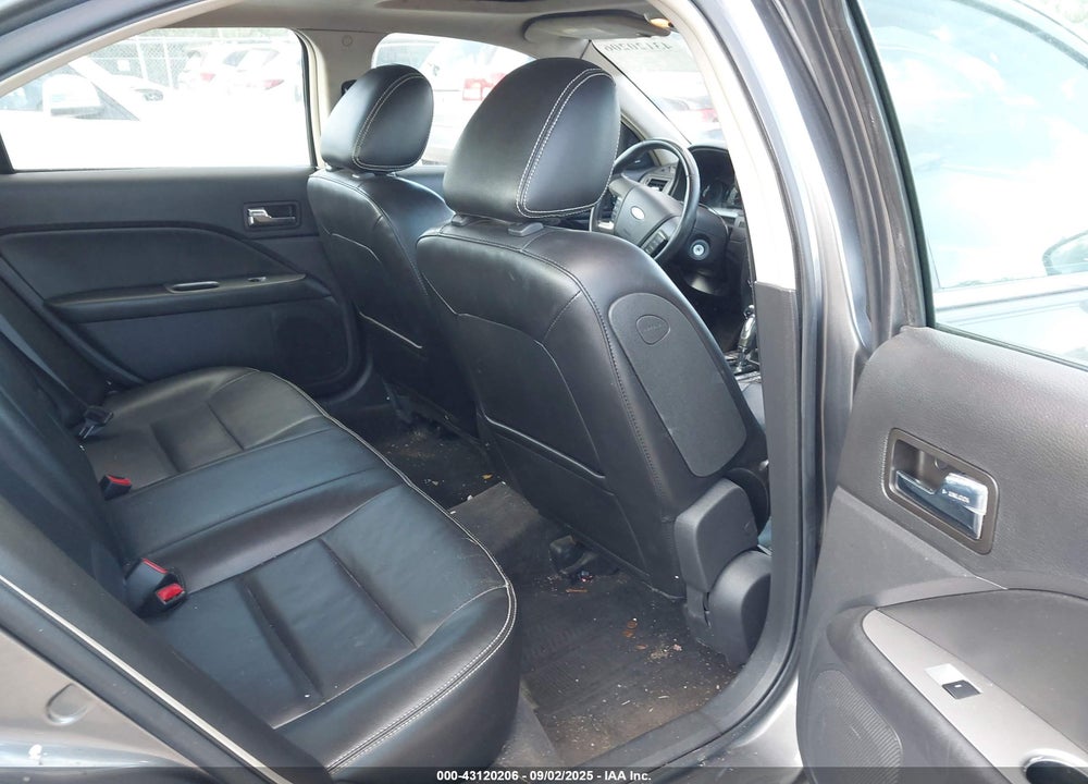 2010 FORD FUSION VIN: 3FAHP0JA6AR268581