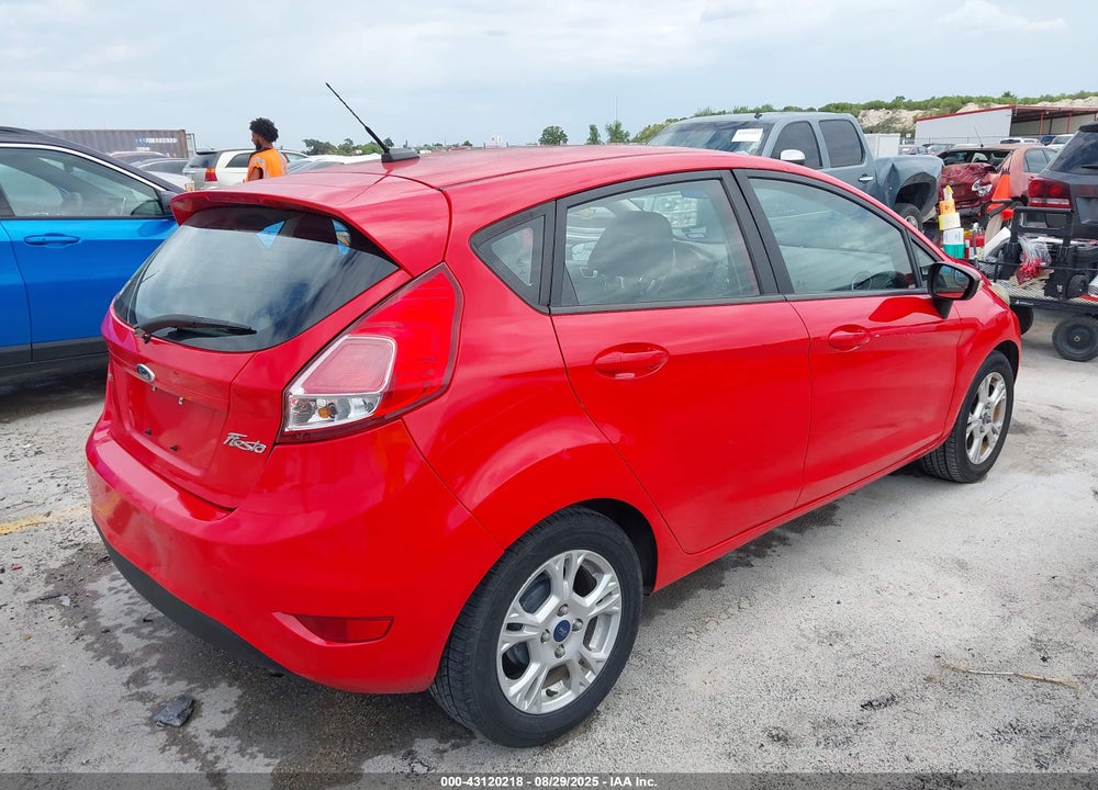 2015 FORD FIESTA VIN: 3FADP4EJ9FM191192