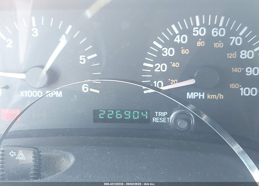 2001 JEEP CHEROKEE VIN: 1J4FT58S11L516060