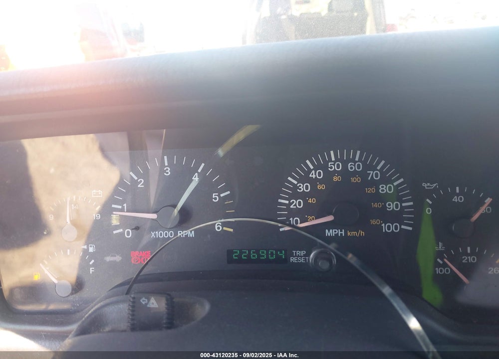 2001 JEEP CHEROKEE VIN: 1J4FT58S11L516060