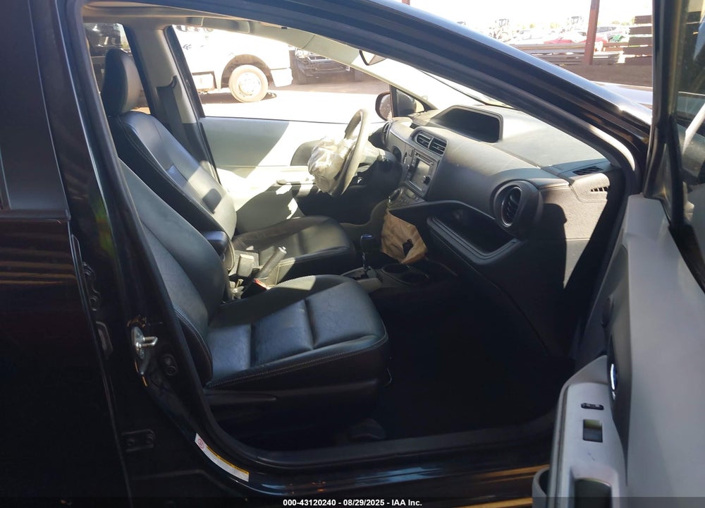 2012 TOYOTA PRIUS C VIN: JTDKDTB3XC1006392