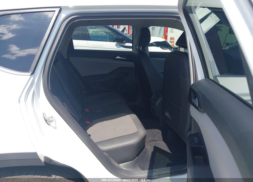 2022 VOLKSWAGEN TAOS 1.5T SE VIN: 3VVWX7B28NM038627