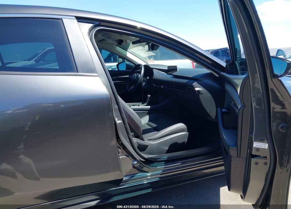 2025 MAZDA 3 VIN: JM1BPACM2S1763420