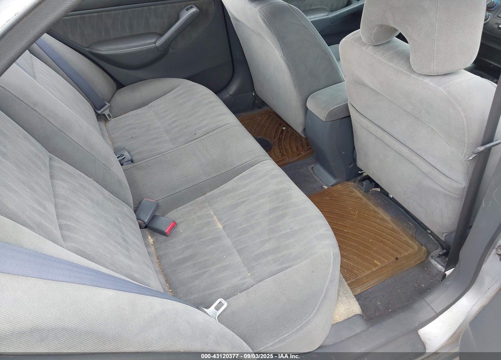 2005 HONDA CIVIC LX VIN: 2HGES16545H534325