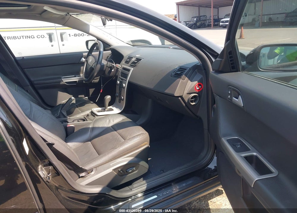 2006 VOLVO S40 T5 VIN: YV1MH682462196194