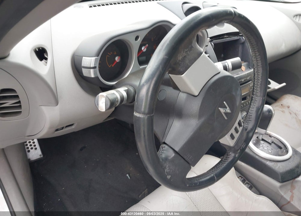 2005 NISSAN 350Z TOURING VIN: JN1AZ36A55M750301