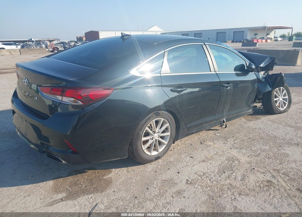 2018 HYUNDAI SONATA VIN: 5NPE24AF6JH599016