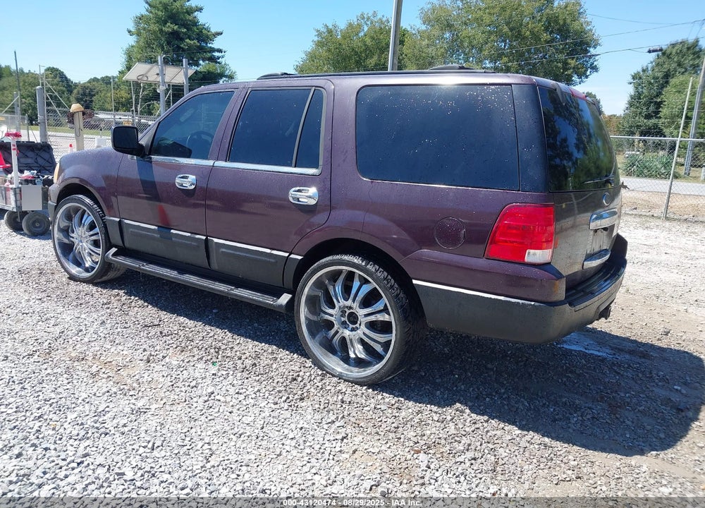 2003 FORD EXPEDITION XLT VIN: 1FMRU15W63LA90056