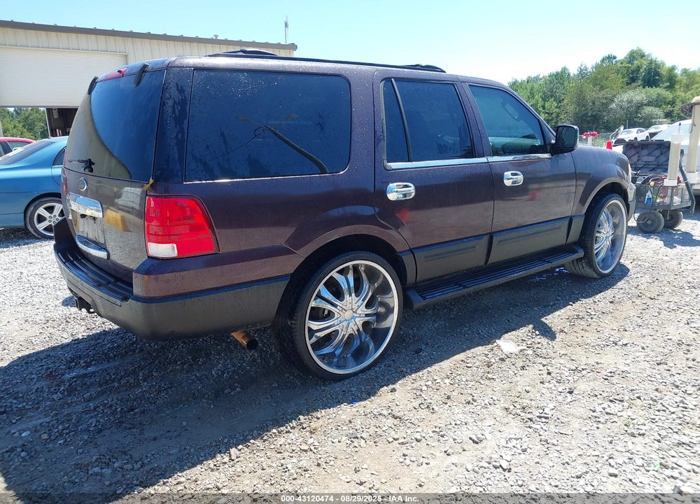 2003 FORD EXPEDITION XLT VIN: 1FMRU15W63LA90056
