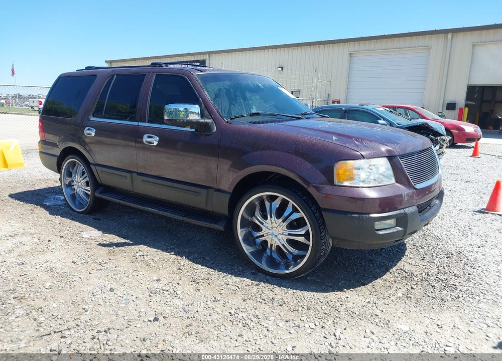 2003 FORD EXPEDITION XLT VIN: 1FMRU15W63LA90056