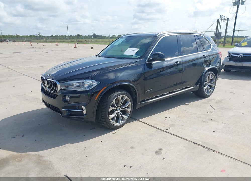 2017 BMW X5 VIN: 5UXKR0C57H0U54682
