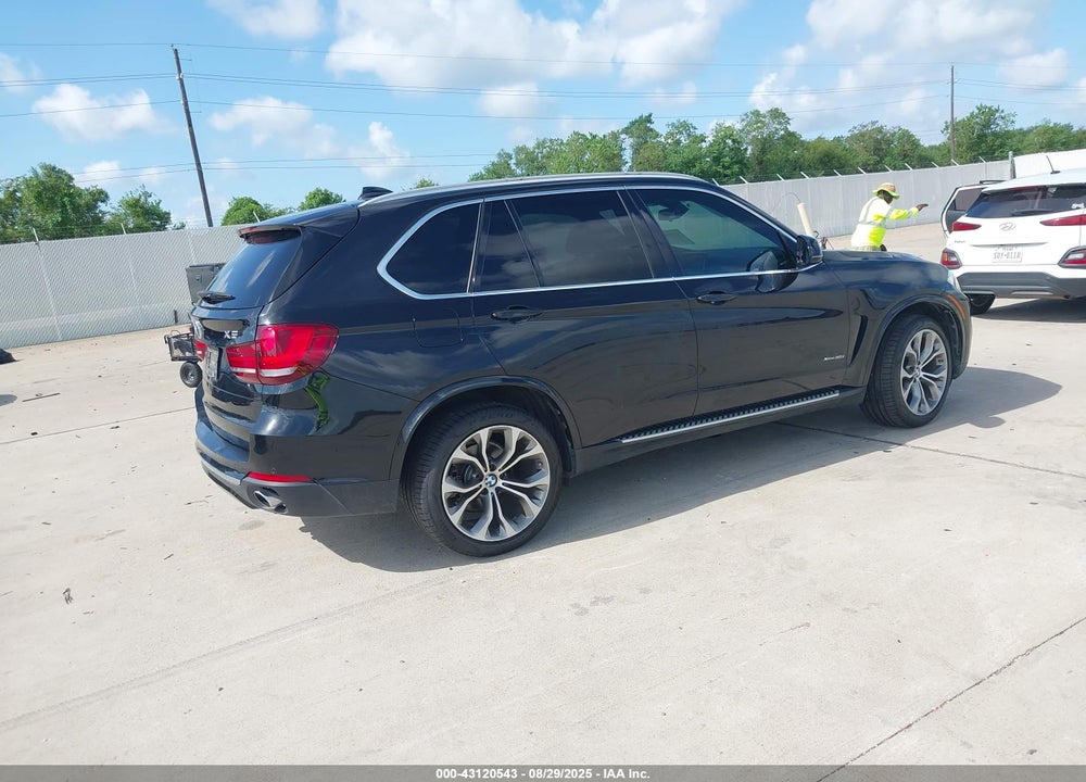 2017 BMW X5 VIN: 5UXKR0C57H0U54682