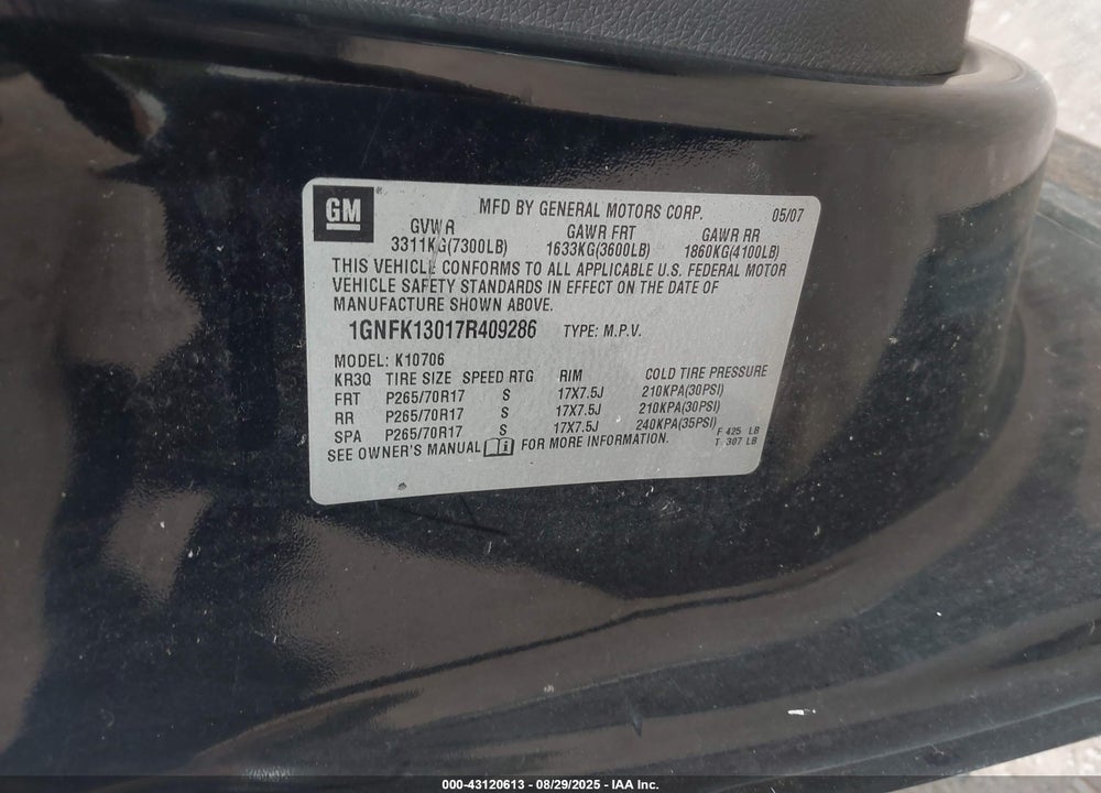 2007 CHEVROLET TAHOE LT VIN: 1GNFK13017R409286