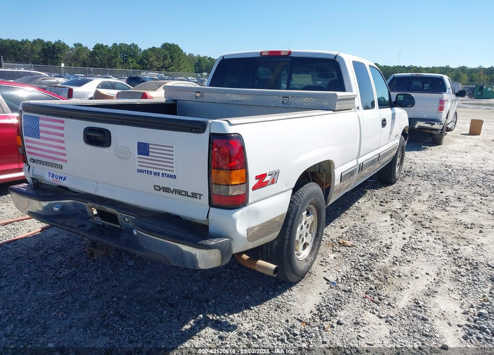 1999 CHEVROLET SILVERADO 1500 LS VIN: 1GCEK19T8XE187729