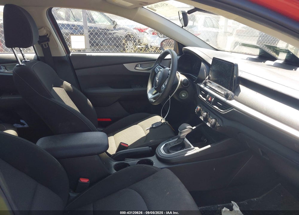 2023 KIA FORTE VIN: 3KPF24AD6PE646786