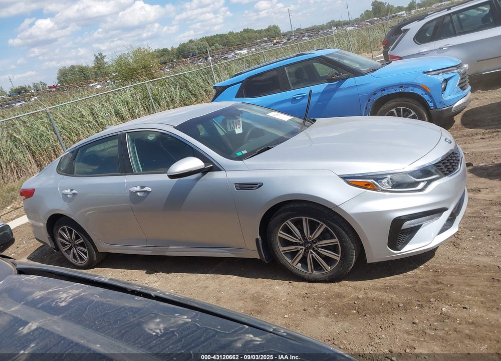 2019 KIA OPTIMA VIN: 5XXGT4L3XKG358758