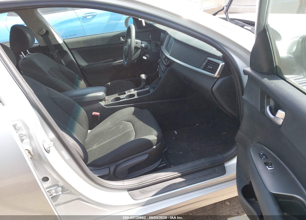 2019 KIA OPTIMA VIN: 5XXGT4L3XKG358758