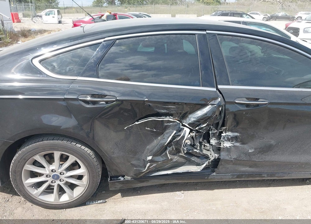 2018 FORD FUSION VIN: 3FA6P0PU6JR203755