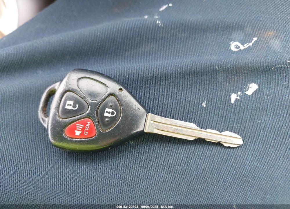 2008 TOYOTA RAV4 VIN: JTMBD32V185142122