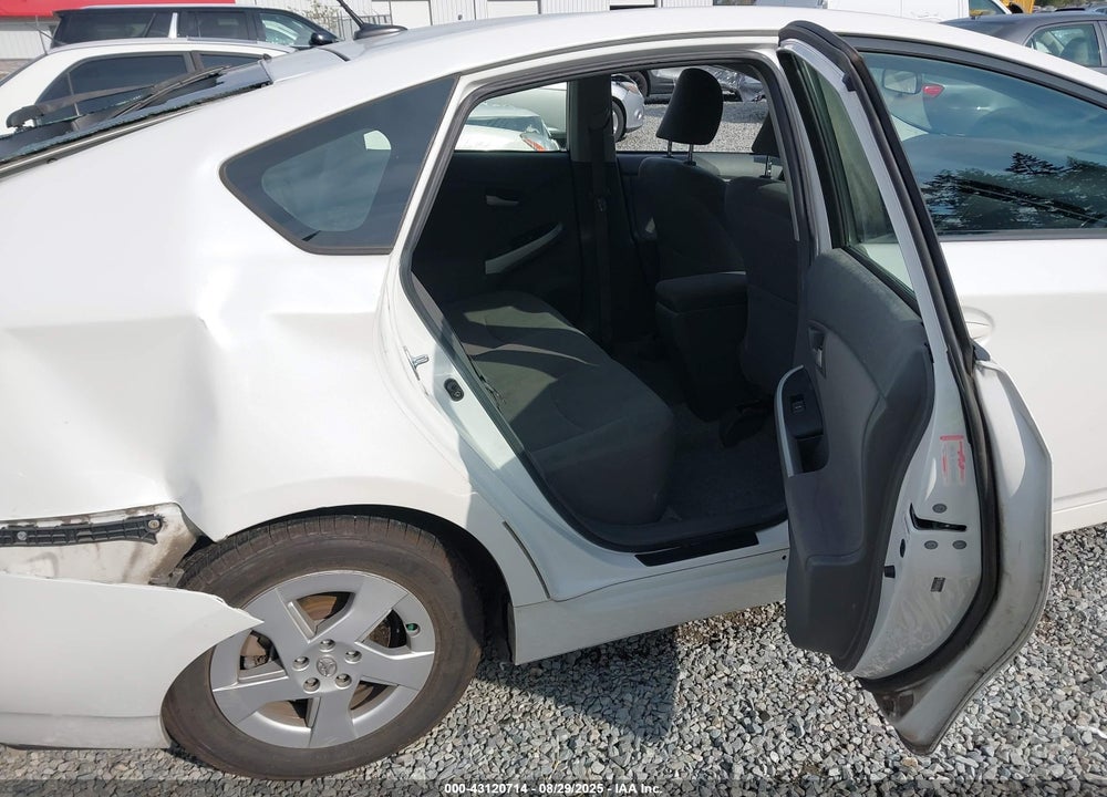 2011 TOYOTA PRIUS VIN: JTDKN3DU8B0246838