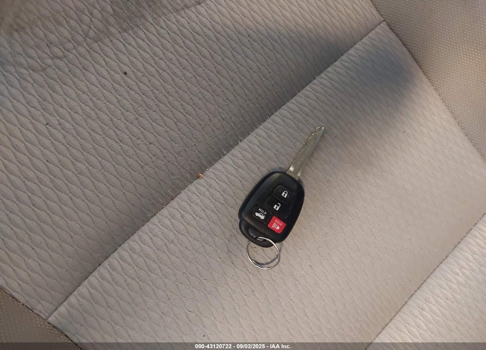 2014 TOYOTA COROLLA VIN: 2T1BURHE9EC134035