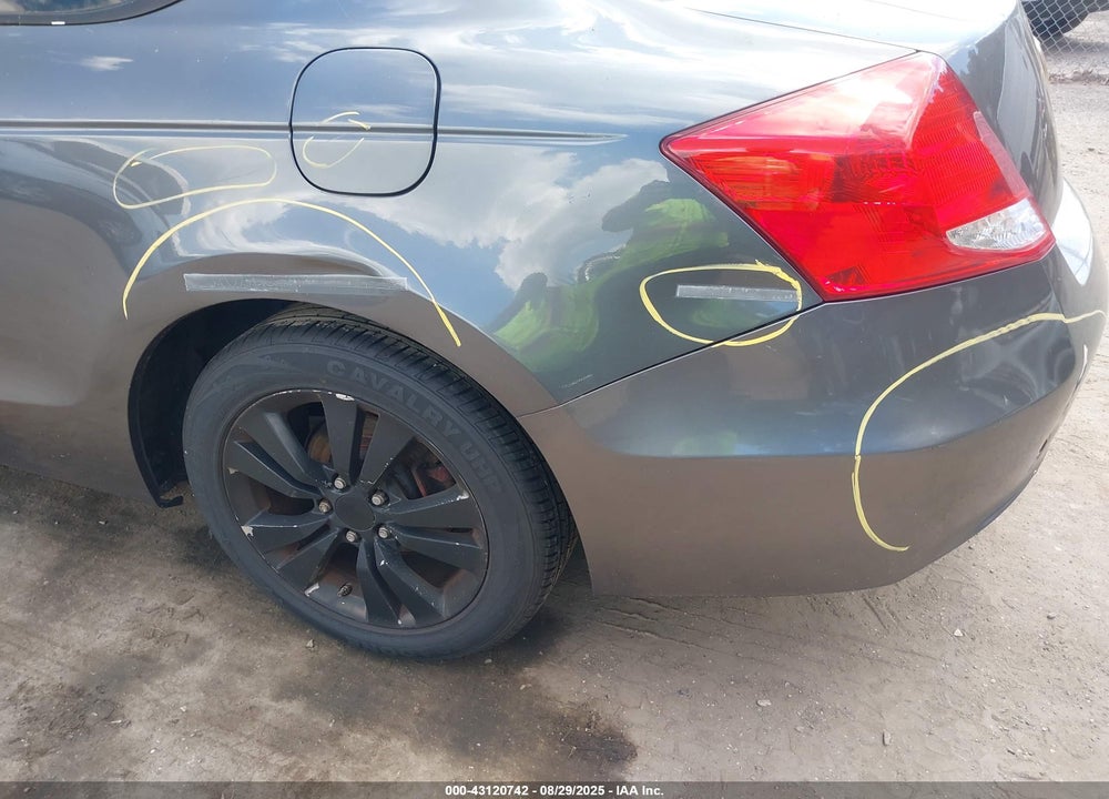 2012 HONDA ACCORD VIN: 1HGCS1B7XCA010753