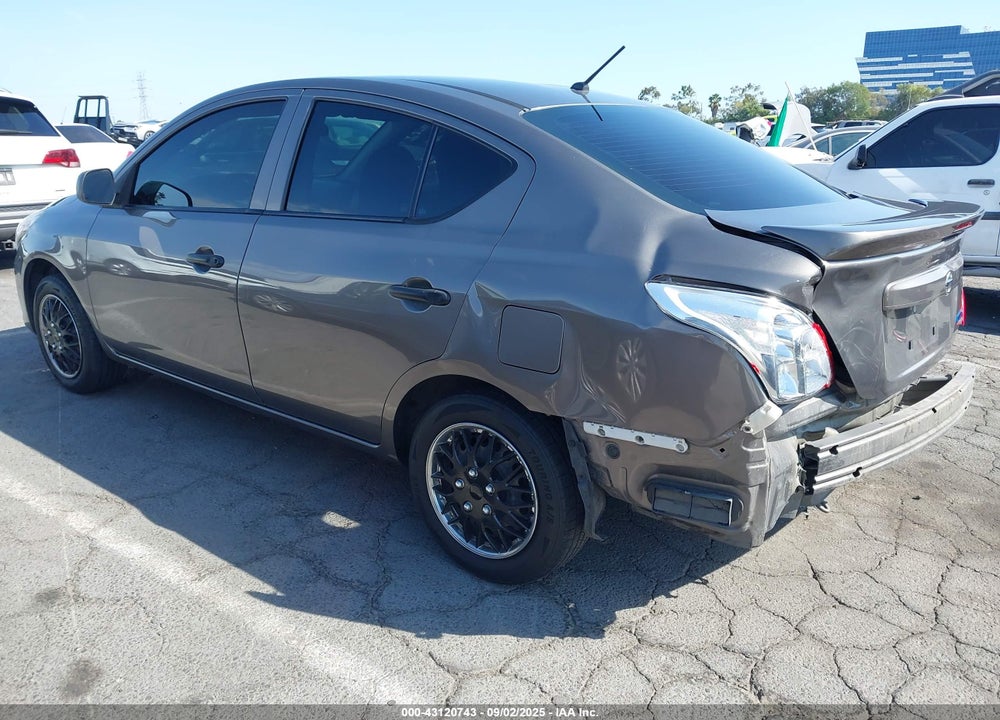 2015 NISSAN VERSA 1.6 S+ VIN: 3N1CN7AP8FL921206