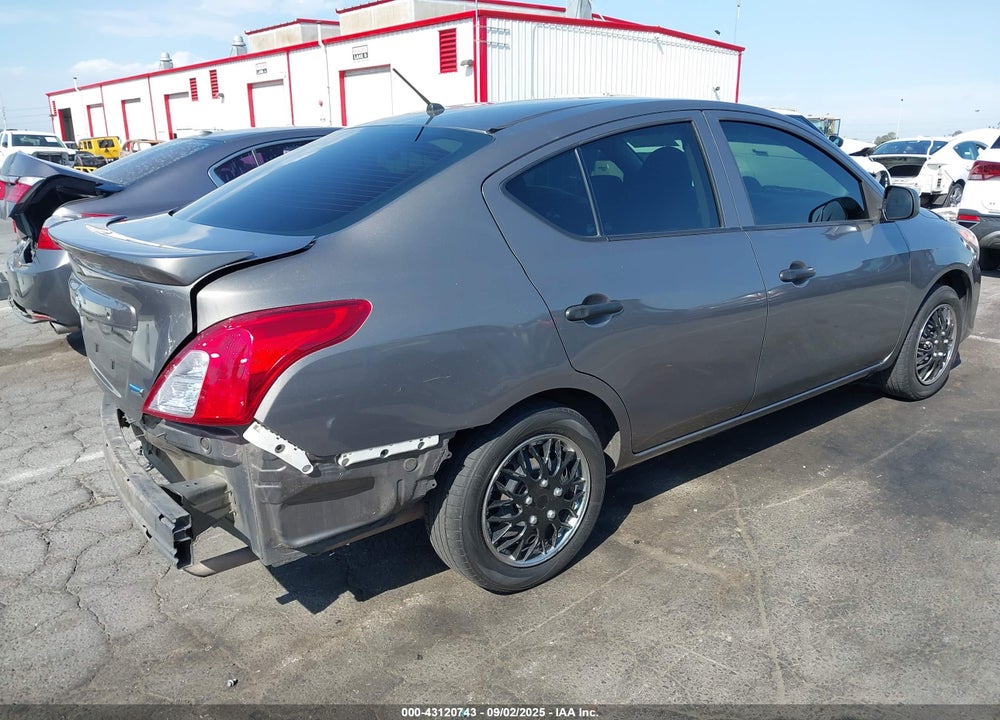 2015 NISSAN VERSA 1.6 S+ VIN: 3N1CN7AP8FL921206