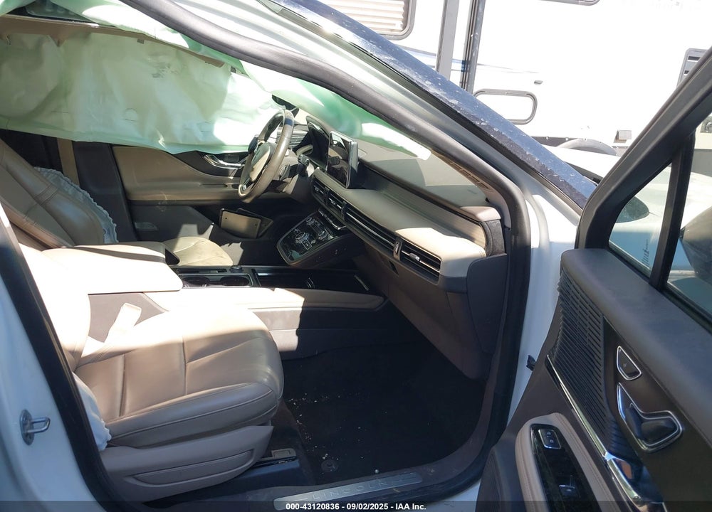 2020 LINCOLN CORSAIR STANDARD VIN: 5LMCJ1C97LUL02031