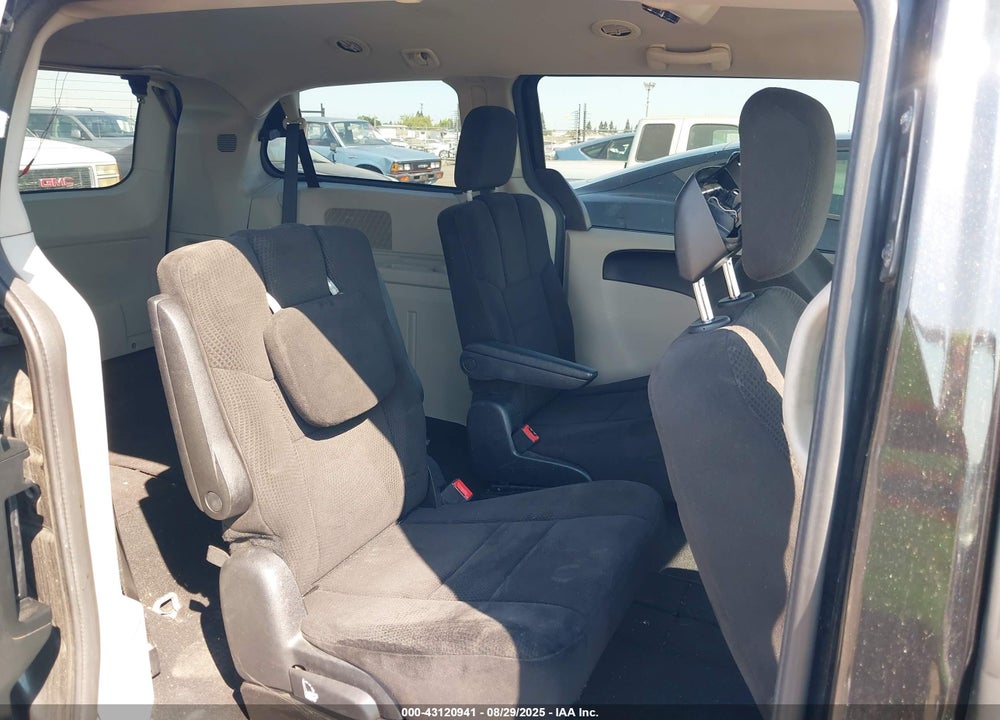 2013 DODGE GRAND CARAVAN VIN: 2C4RDGCG6DR627407