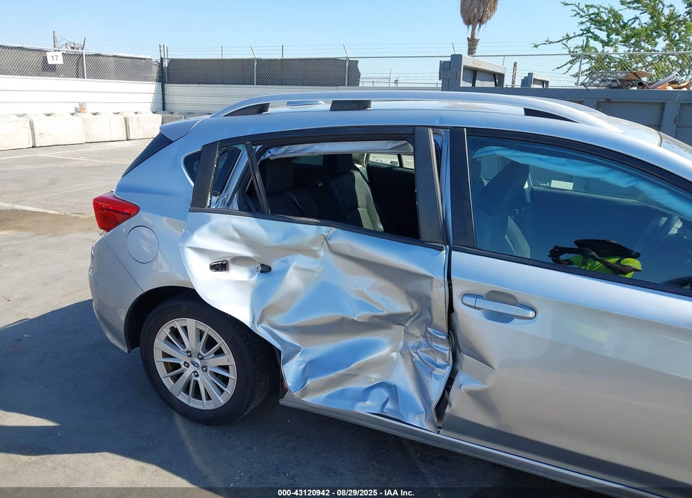 2018 SUBARU IMPREZA VIN: 4S3GTAD62J3752616