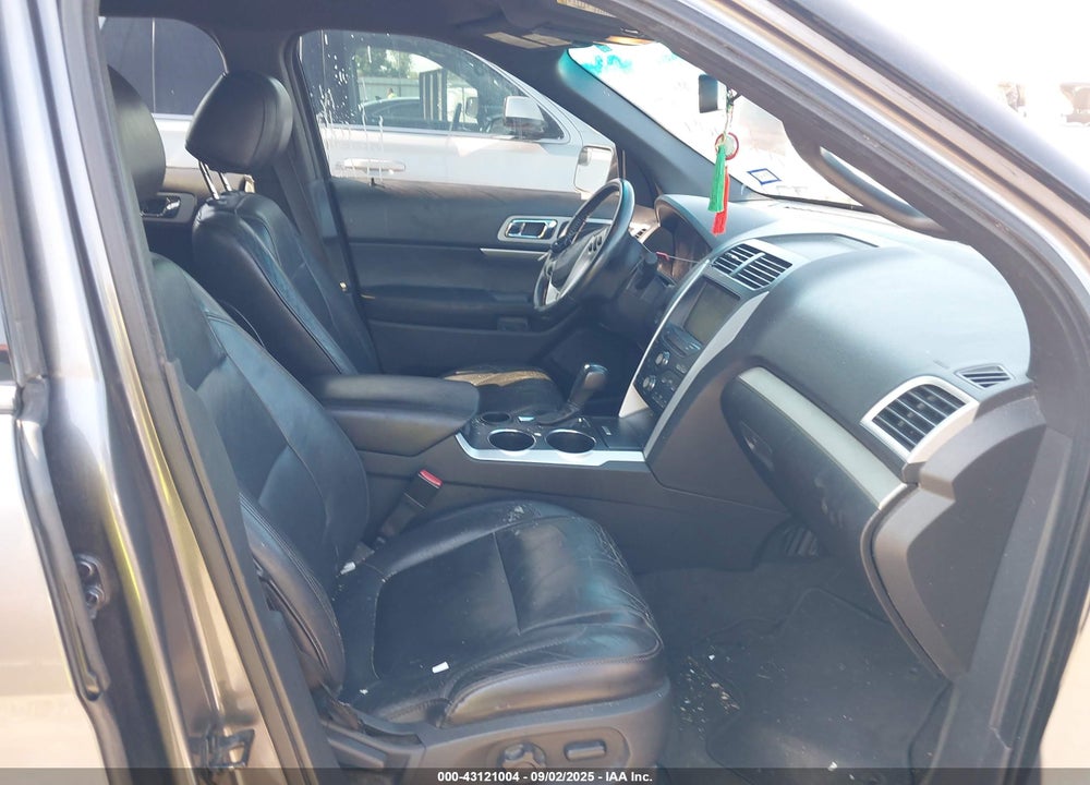 2011 FORD EXPLORER VIN: 1FMHK7D87BGA19334