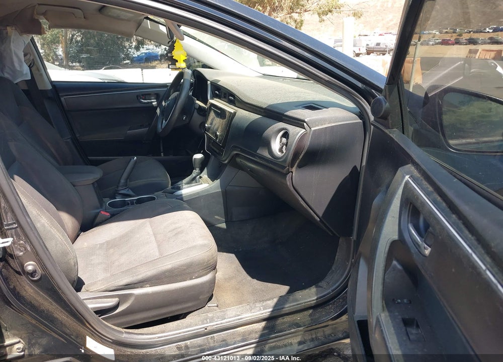2019 TOYOTA COROLLA VIN: 2T1BURHE9KC165328